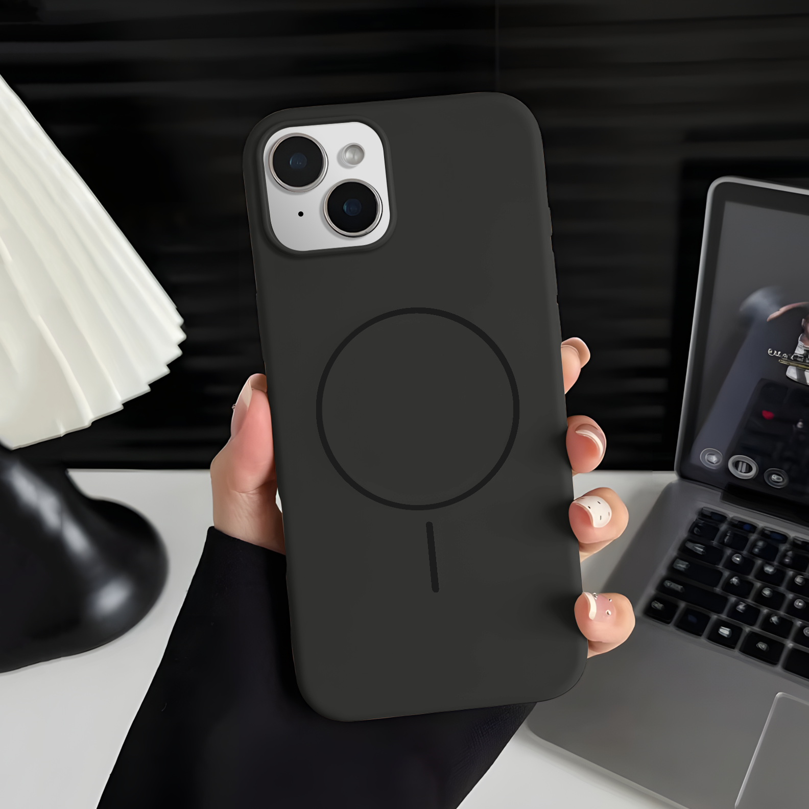 SiliconeX MagSafe cover