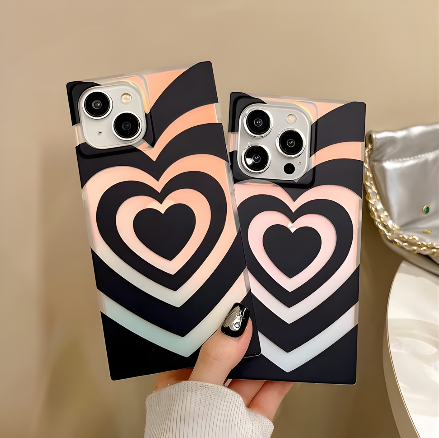 iPhone 13 Shining Heartbeat Case