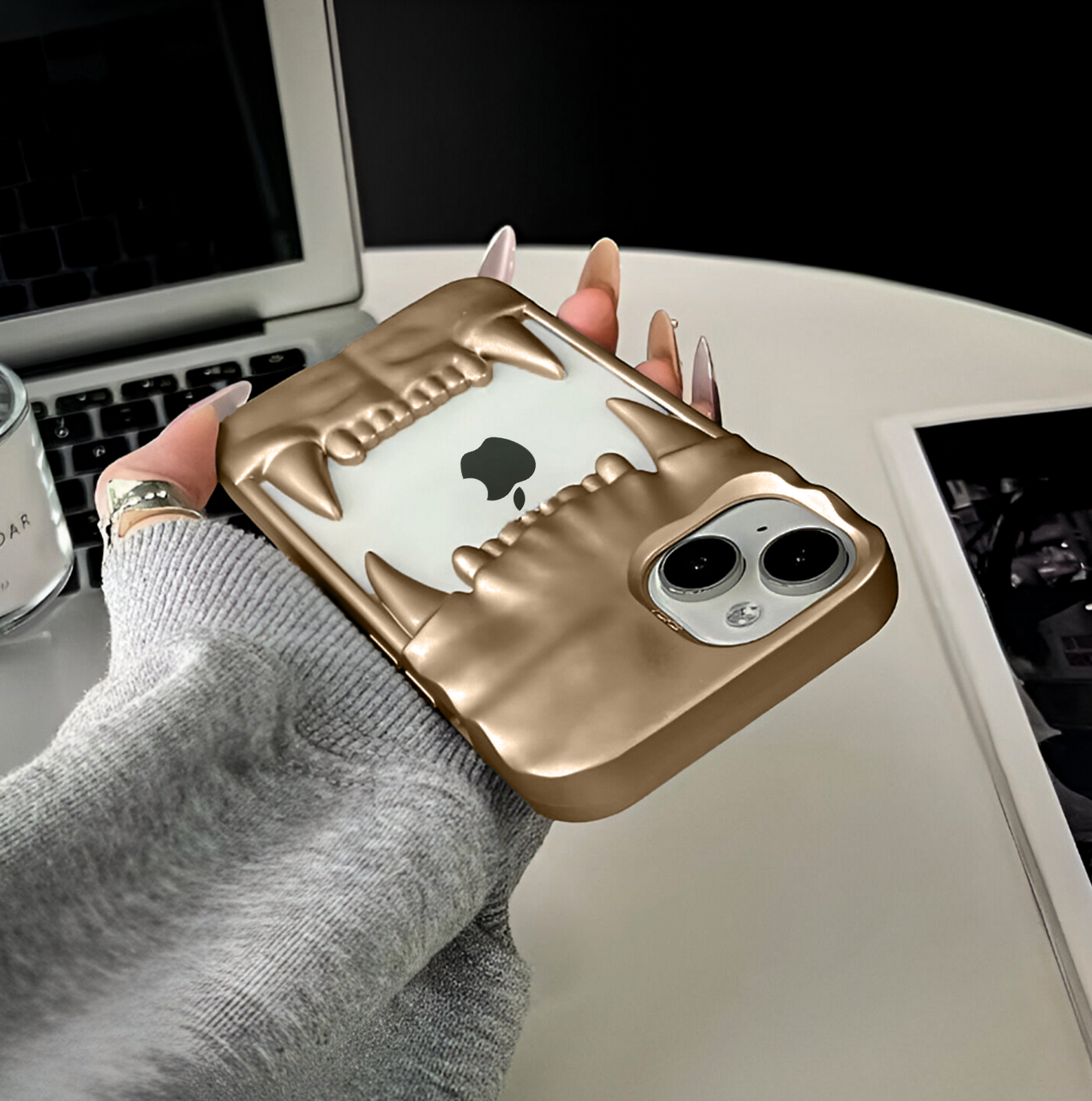 iPhone 13 Beast Jaw Grip Case